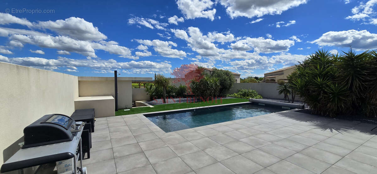 A VENDRE - A JONQUIERES - VILLA CONTEMPORAINE DE TYPE T3 de 129m2 avec garage,  jardin paysagé et piscine - photo 18