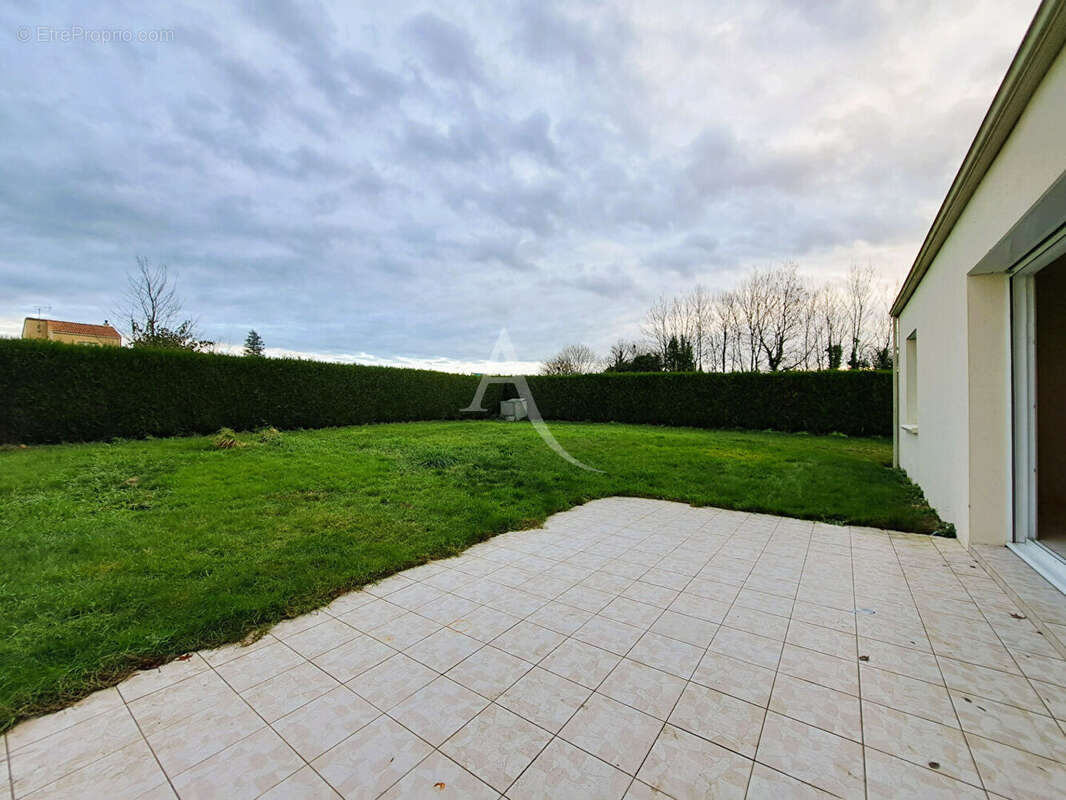 Maison à LA FLOCELLIERE