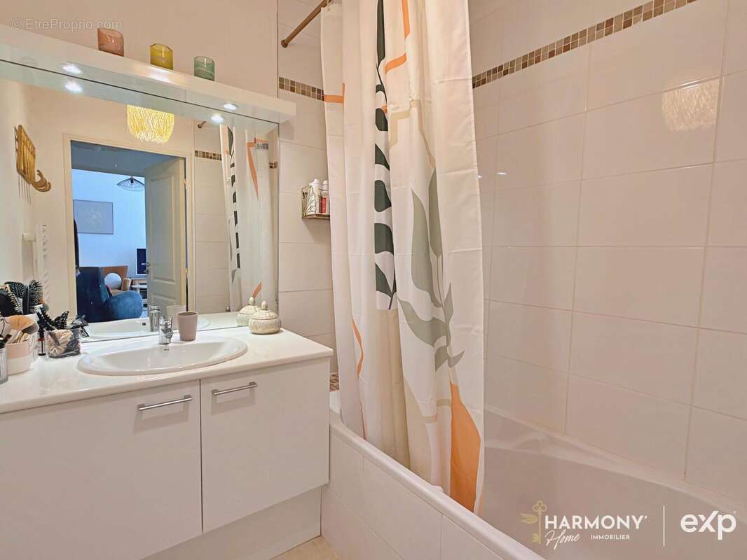 Appartement à VAUVENARGUES