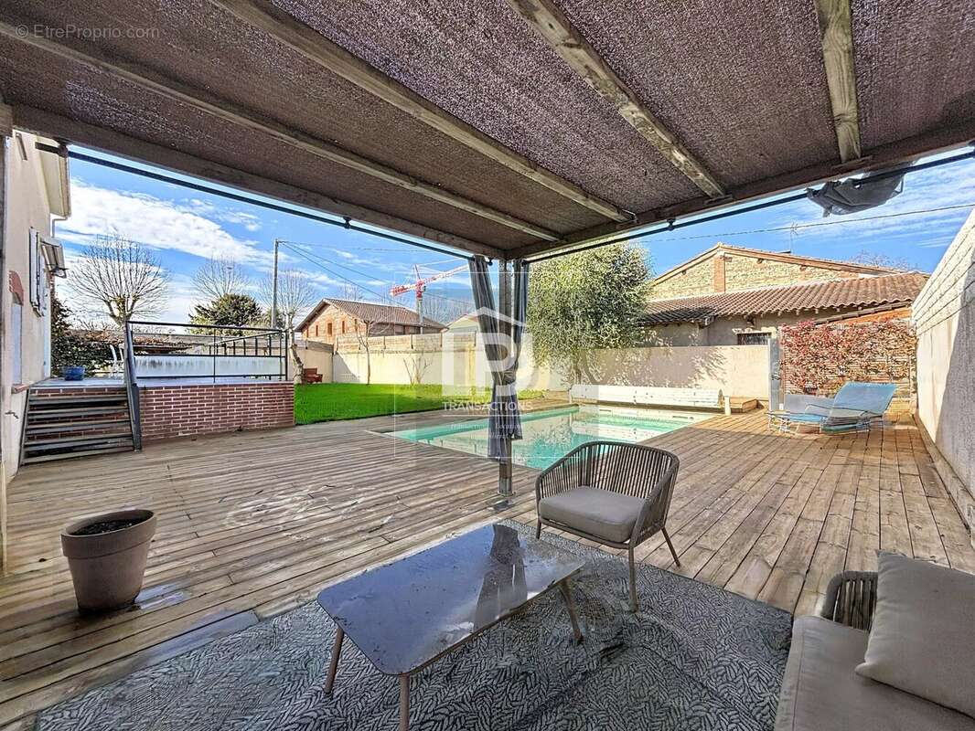 Maison à ROQUES