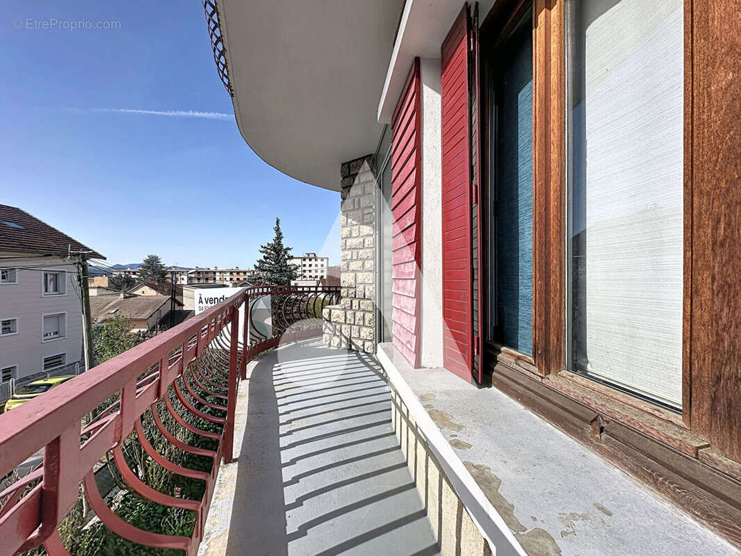 Appartement Gap 4 pièce(s) - jardin - dble garage - terrasse et cave ! - photo 13