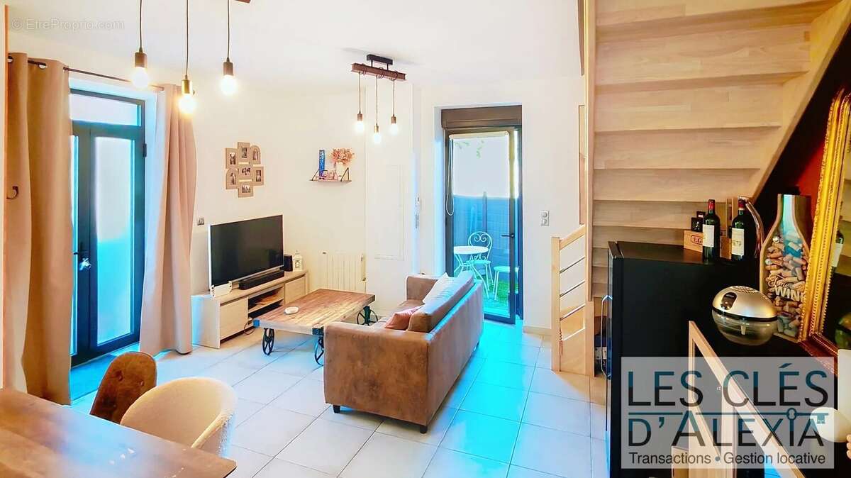 Appartement T2- Jardin- Parking - - photo 3