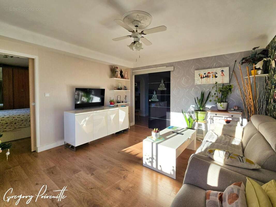 Photo 6 - Appartement à SIX-FOURS-LES-PLAGES