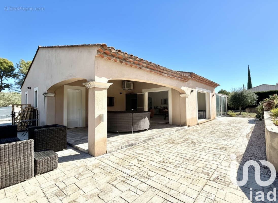 Photo 7 - Maison à LORGUES