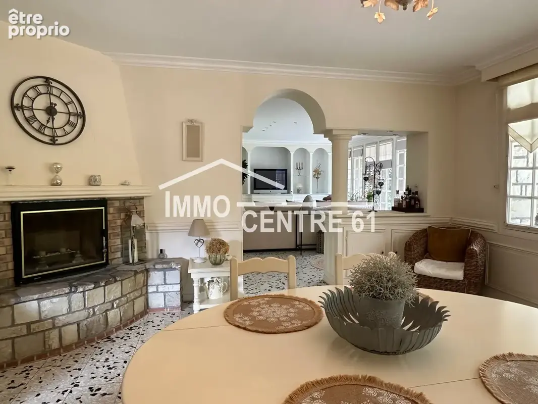 Charmante maison de 5 chambres sur 1463m2 de terrain - photo 4