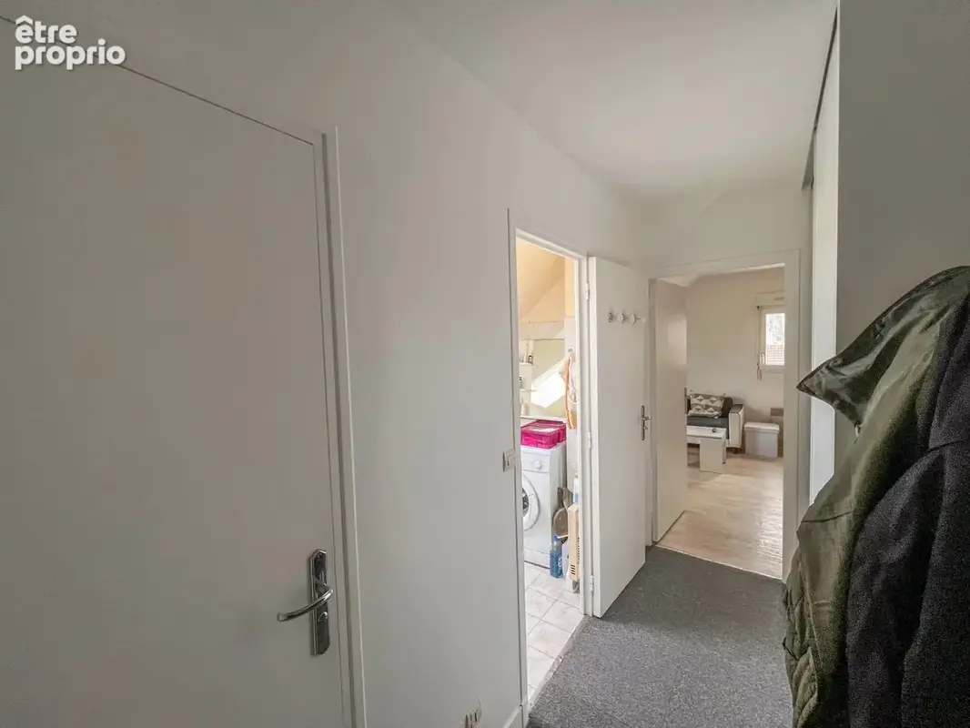 A Vendre Studio 26m2 occupé. Loyer HC 580EUR - photo 3