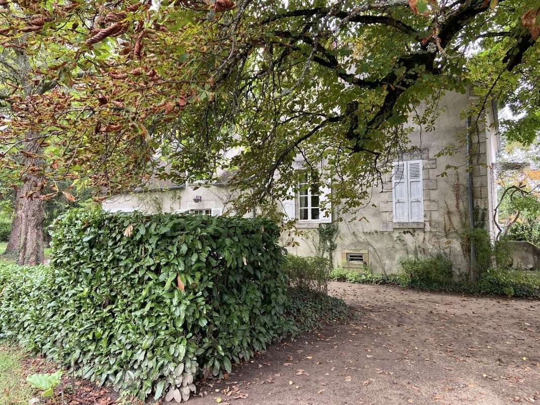 Maison à LA CHAPELLE-MONTLINARD
