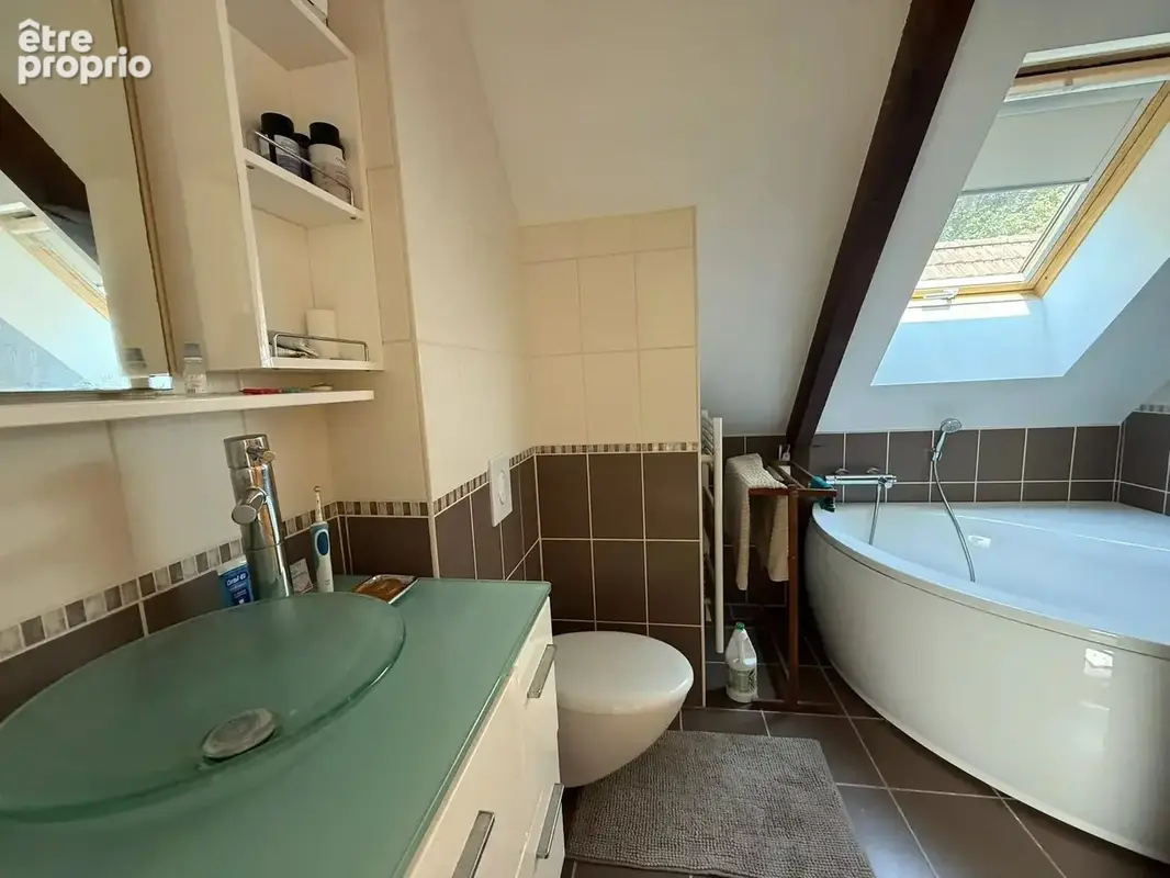 Maison familiale 4 chambres à L'Hôpital-d'Orion - photo 6