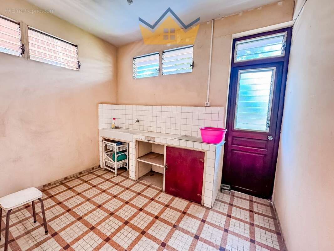 Maison à RIVIERE-SALEE