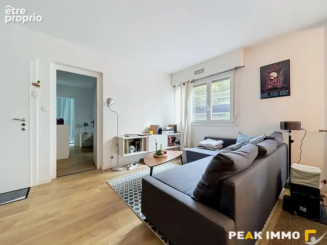 Appartement T2-39,68m2-Aix-les-Bains - photo 2