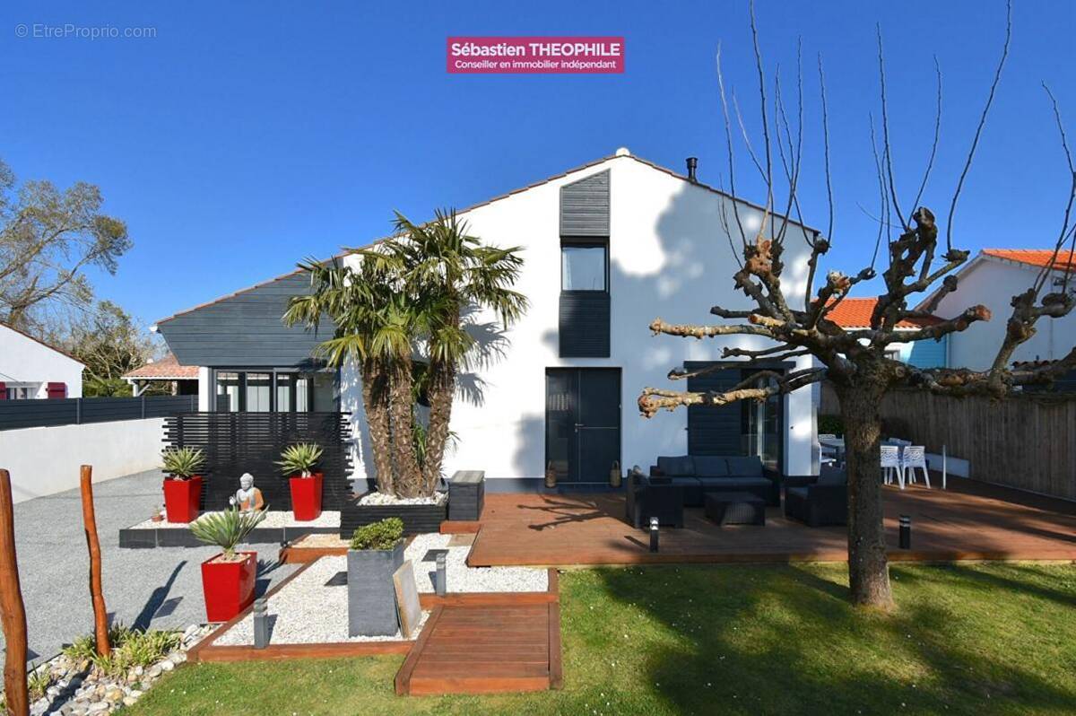 Maison à SAINT-GILLES-CROIX-DE-VIE