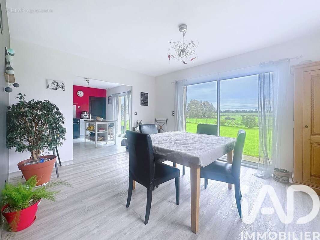 Photo 8 - Maison à ECAUSSEVILLE