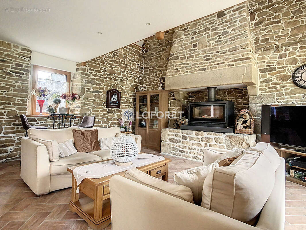 Maison Kervignac 7 pièce(s) 220 m2 - photo 3