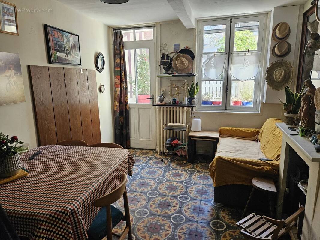 Maison à VILLERVILLE