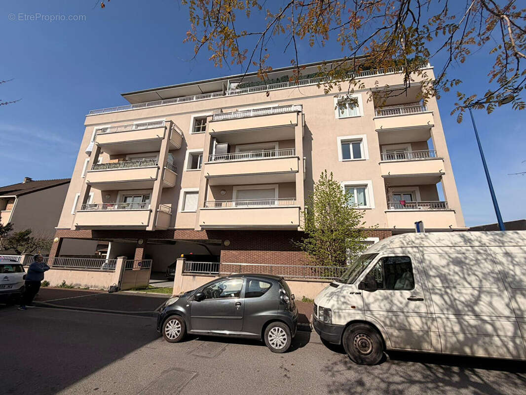 Appartement à DRANCY