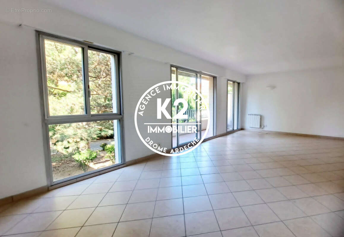 Appartement à MONTELIMAR