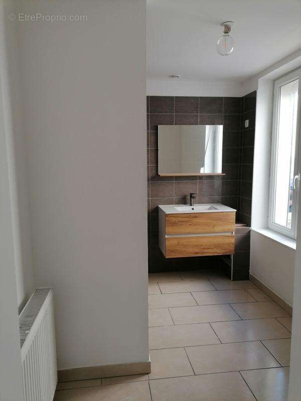 Maison à SAINT-QUENTIN