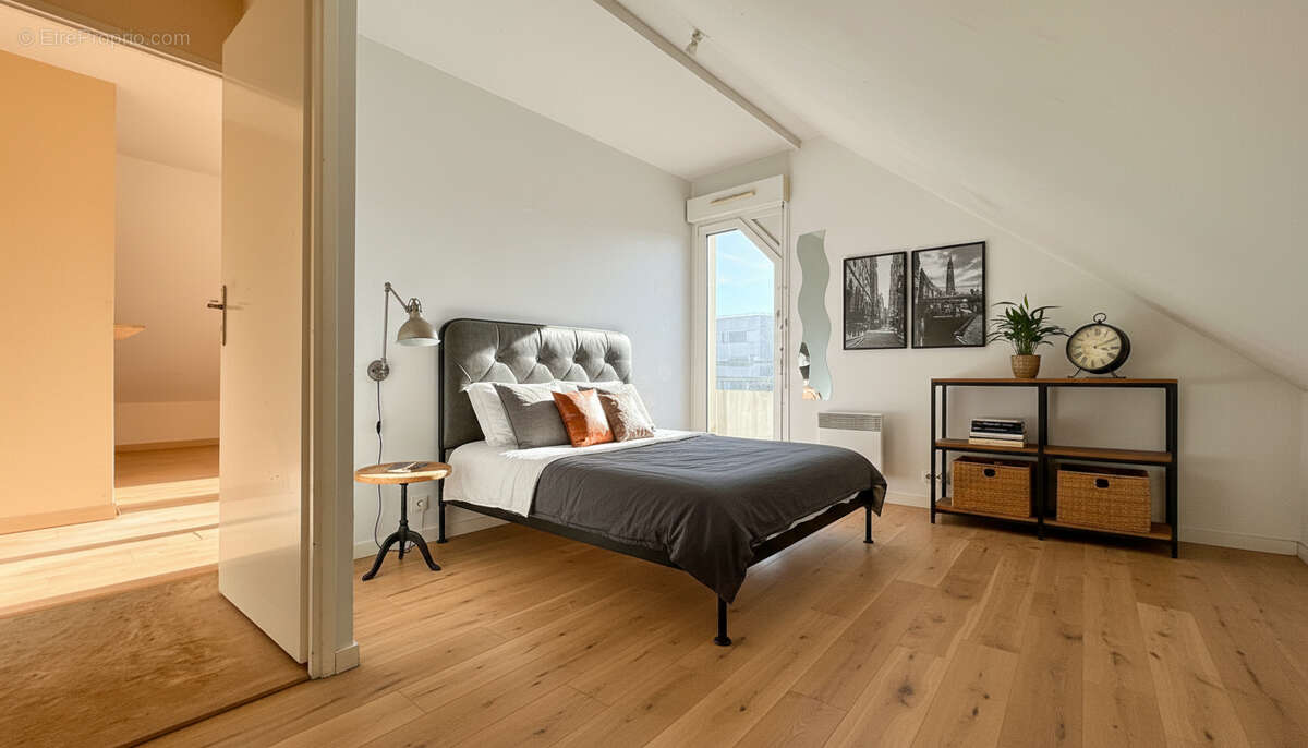 Appartement à CORBEIL-ESSONNES