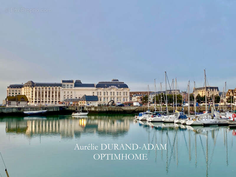 Appartement à DEAUVILLE