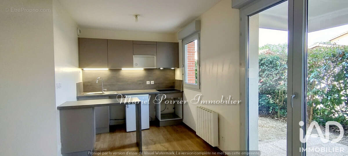 Appartement 42 m² à La Salvetat-Saint-Gilles  - photo 4