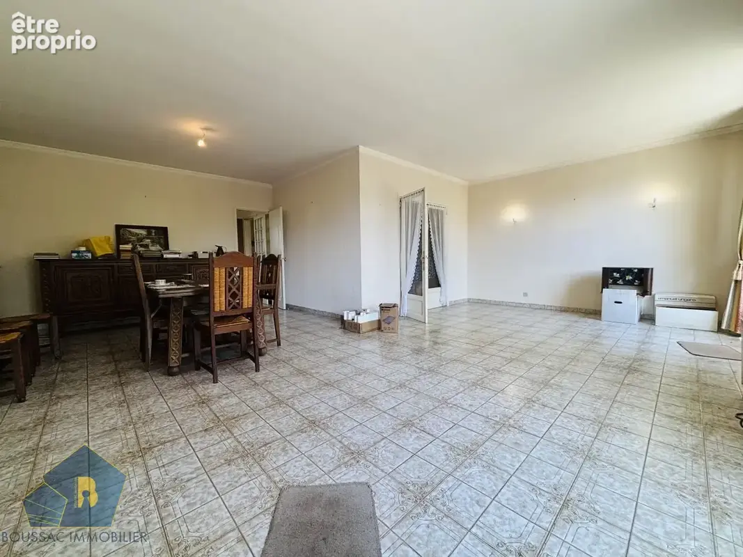 Maison 167 m² à Boussac  - photo 3