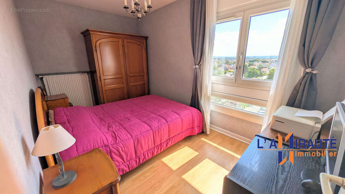 Appartement à HOUILLES