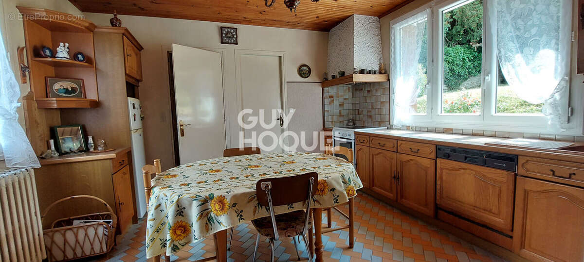 Maison à MEZIERES-SUR-SEINE