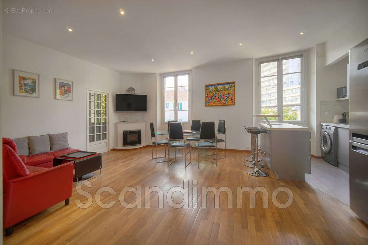 Appartement à CANNES
