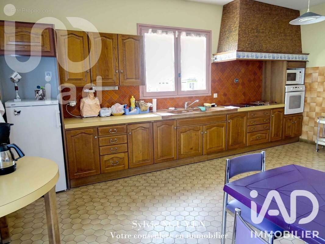 Maison 166 m² à Angouleme  - photo 6