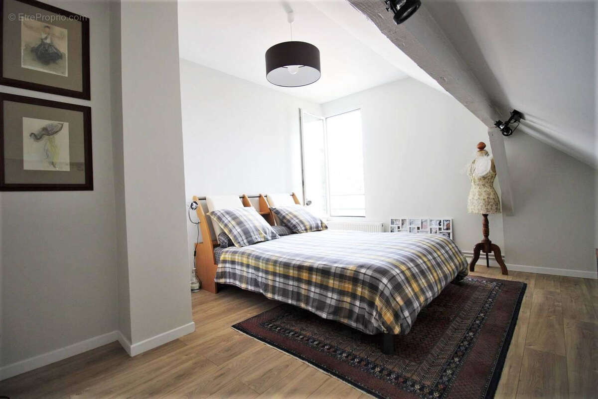 Maison à PONTAULT-COMBAULT