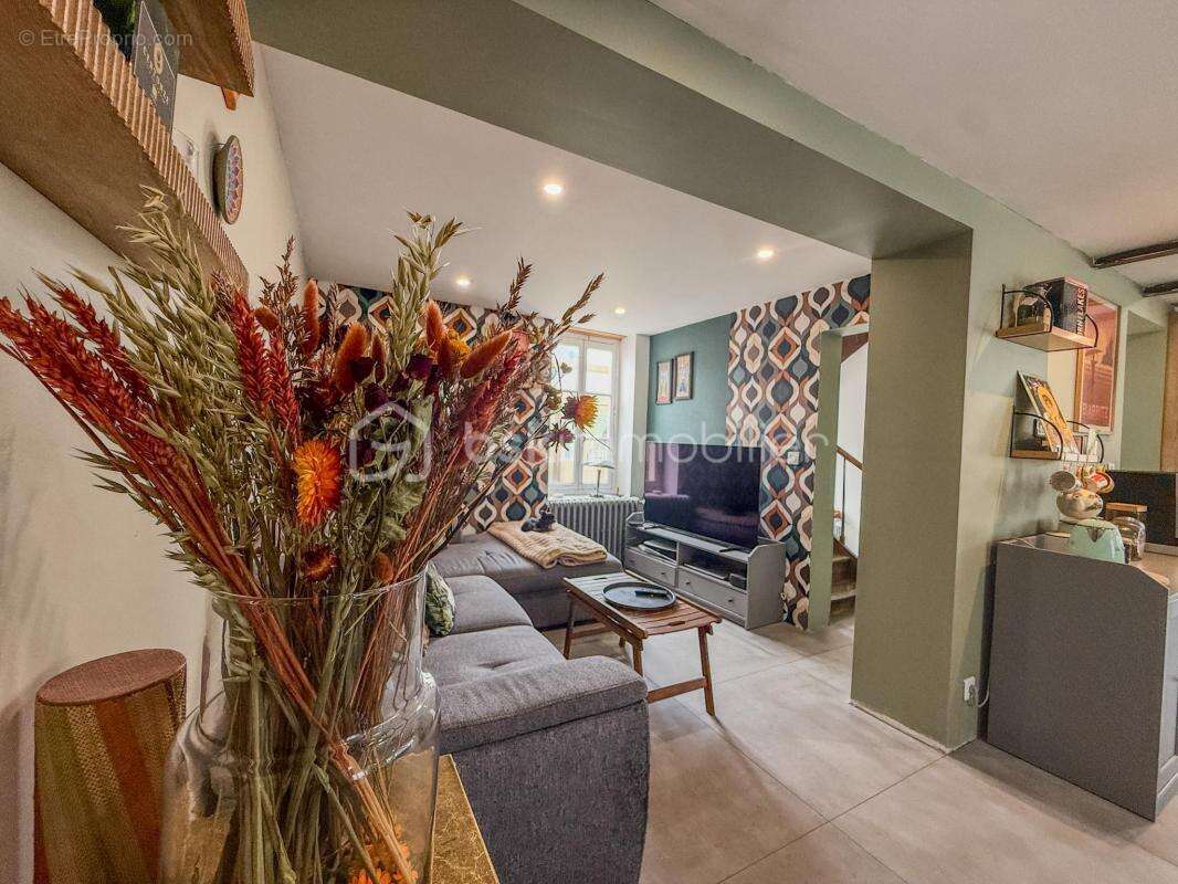 Maison à PONT-L&#039;EVEQUE