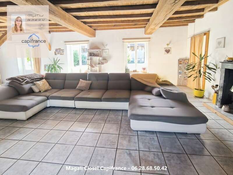 Bel ensemble immobilier de caractère sur près de 3 hectares. Maison, dépendances et Boxs à chevaux - photo 4