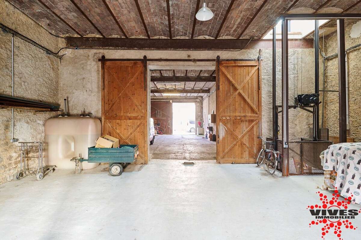 Maison 275 m² à Servian  - photo 17