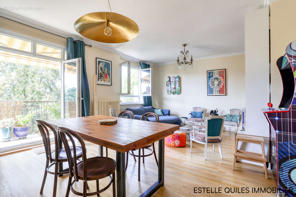 Appartement à VERSAILLES