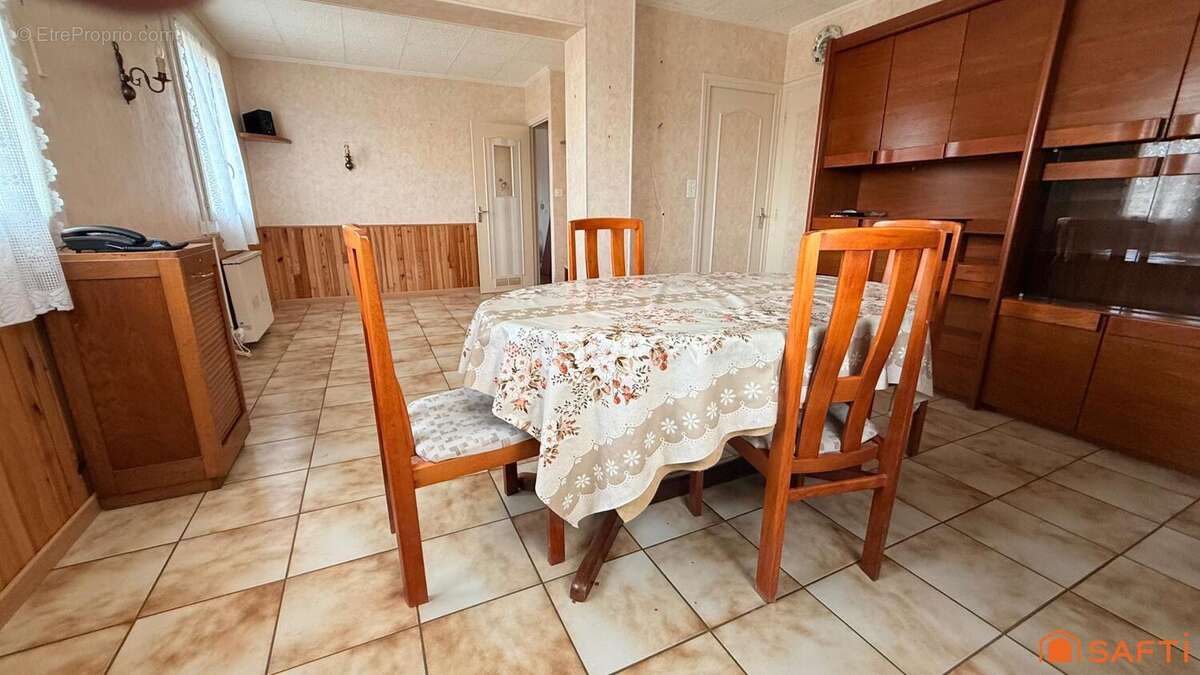 Photo 4 - Maison à SERMAISES