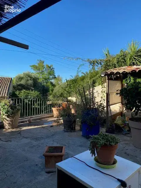 Maison vigneronne avec jardin + piscine + 2 terrasses remise de 125 m2 et garage attenant de 70 m2 - photo 2