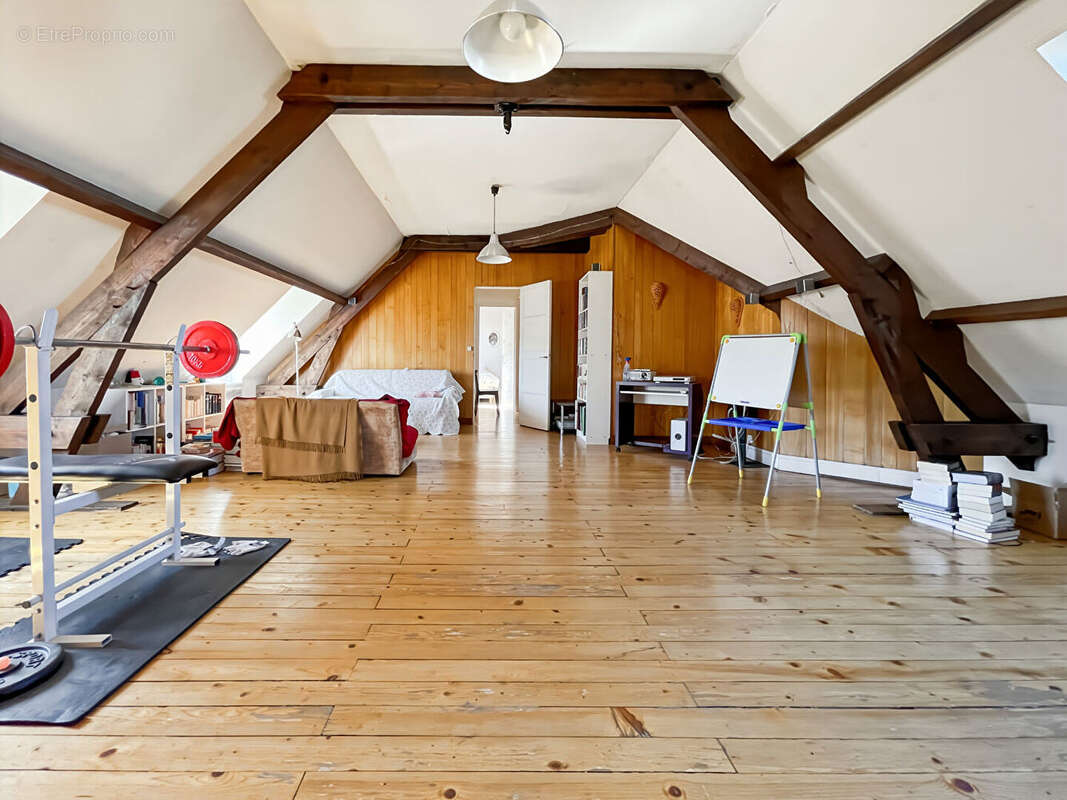 Appartement à MELUN