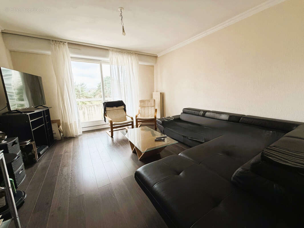 Appartement à BELLERIVE-SUR-ALLIER