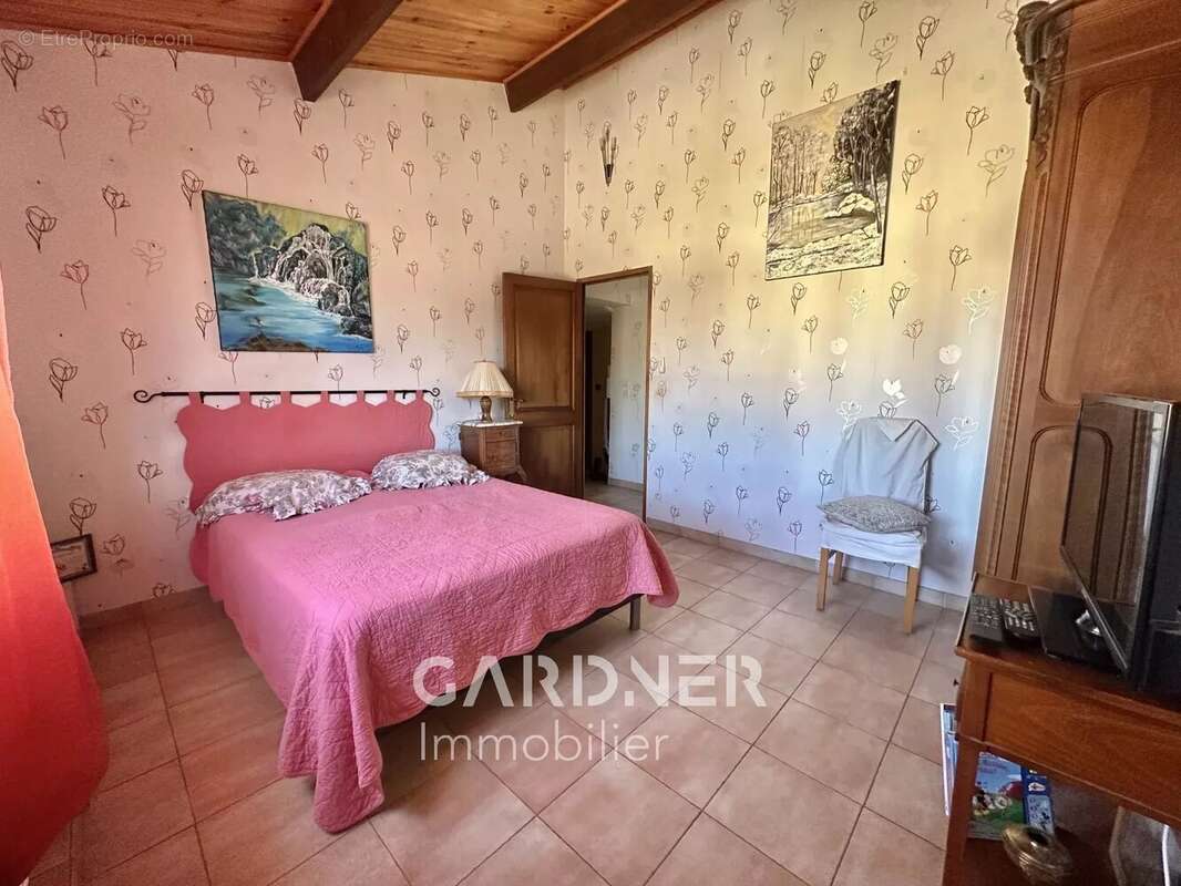 Maison à CARNOUX-EN-PROVENCE