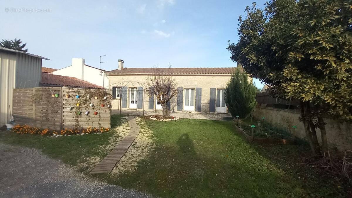 Maison à SAINT-PIERRE-D&#039;OLERON