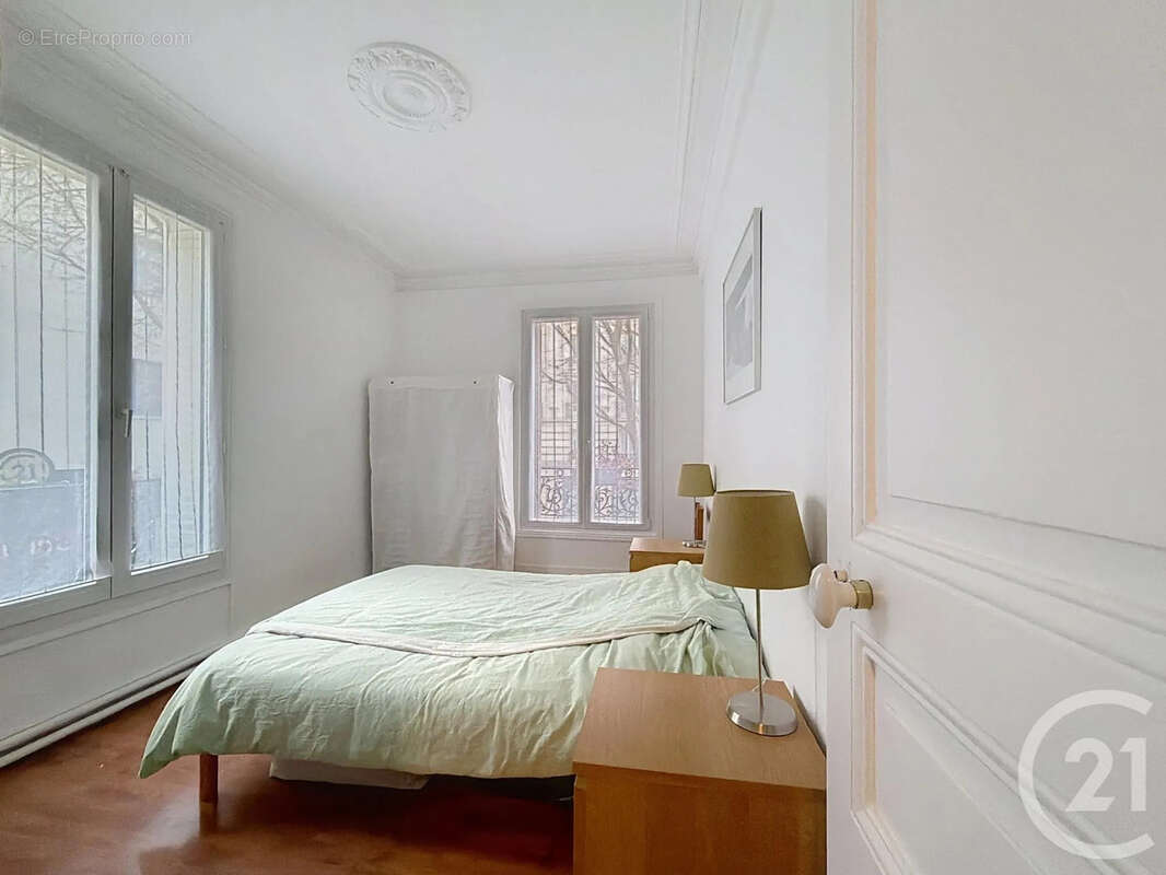 Appartement à PARIS-20E