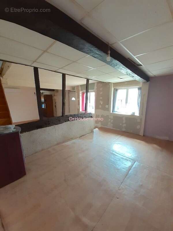 Maison à BEAUMONT-LE-ROGER