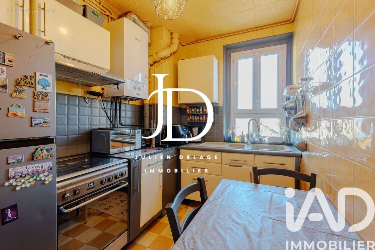 Photo 8 - Appartement à VILLEMOMBLE