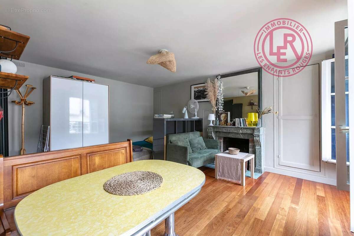 Appartement à PARIS-11E