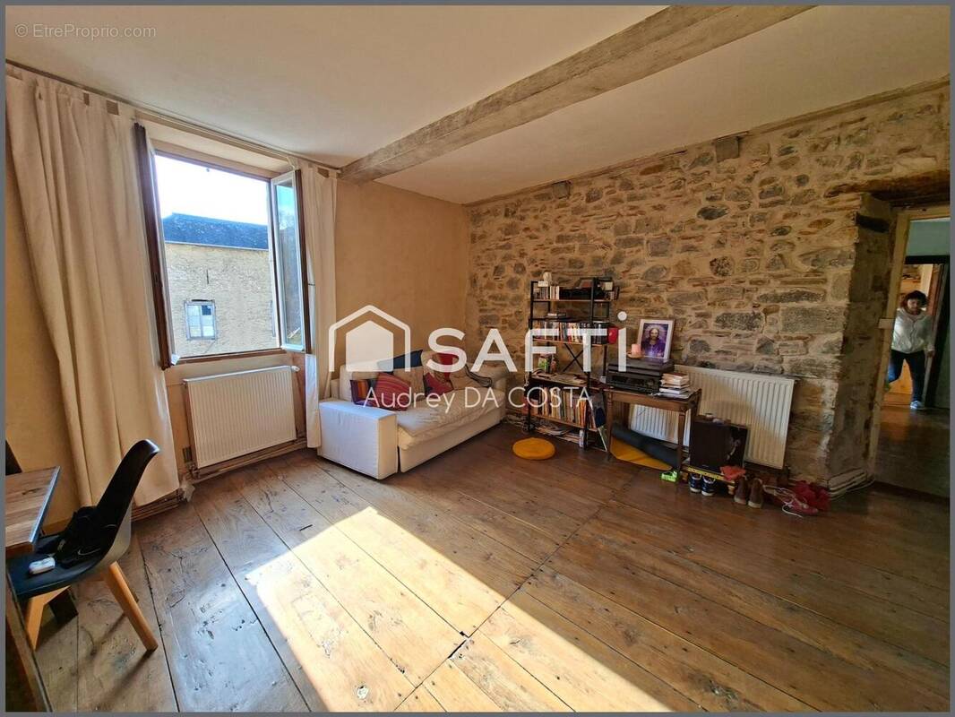 Photo 1 - Appartement à OLORON-SAINTE-MARIE