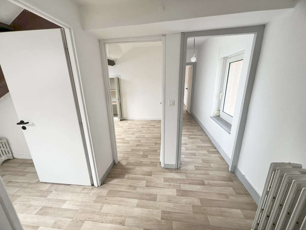 Appartement à SAINT-ETIENNE