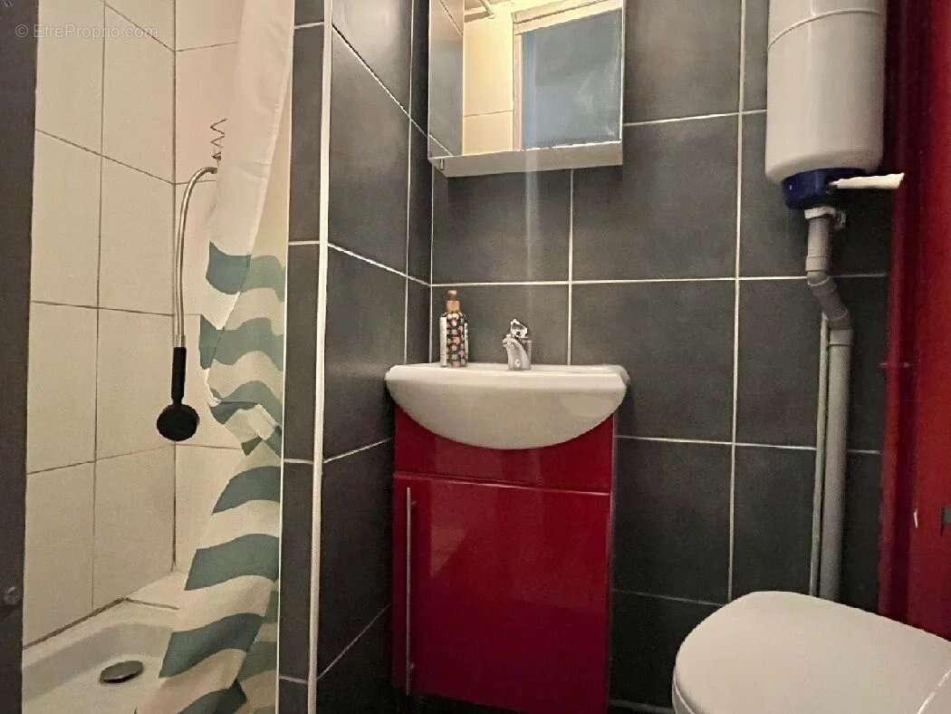 Appartement à PARIS-4E