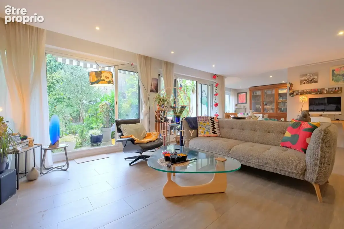 Appartement 5 pièces 103 m² à vendre à Saint-Maur-Des-Fosses (94100) - photo 2