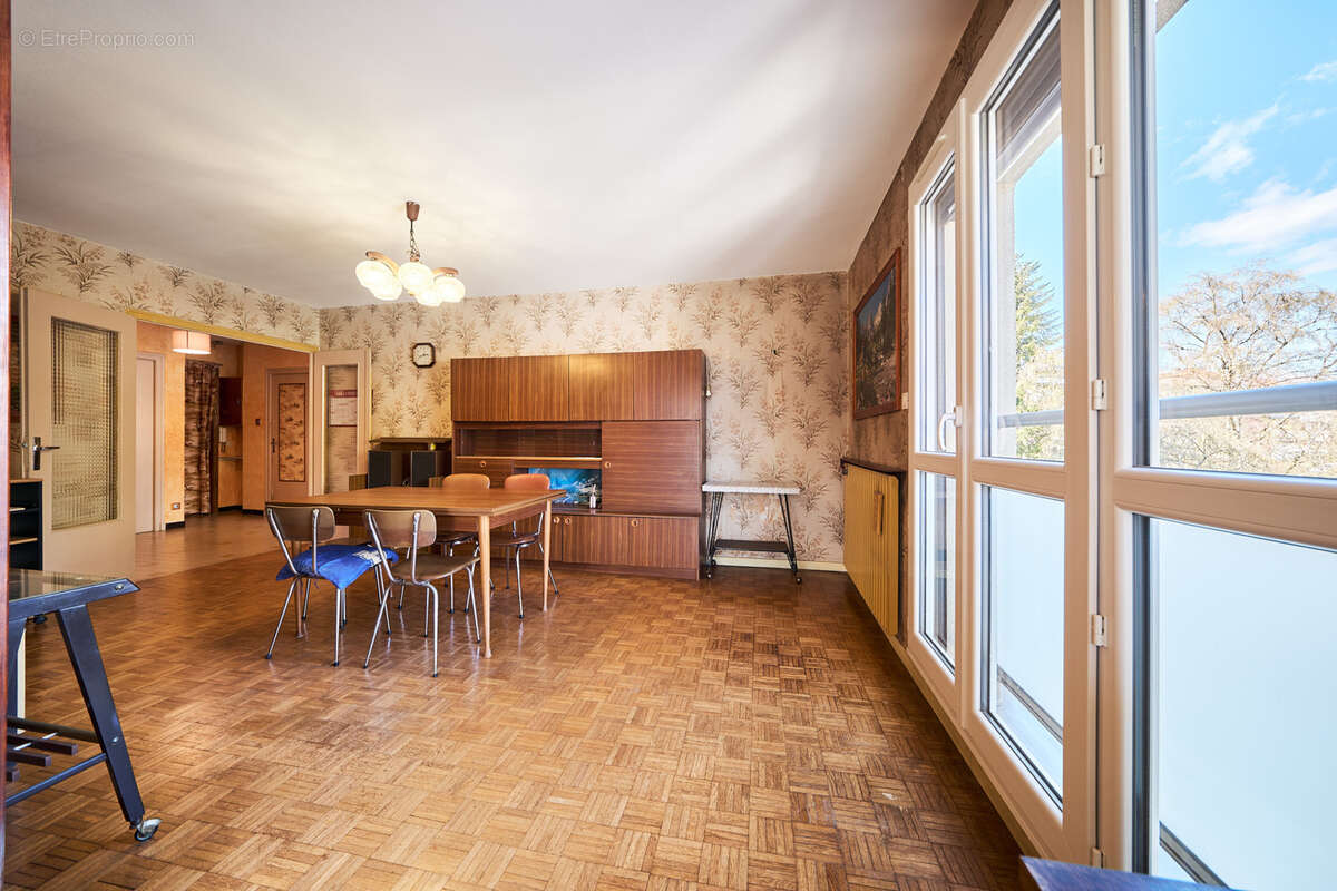 Appartement à ANNECY-LE-VIEUX