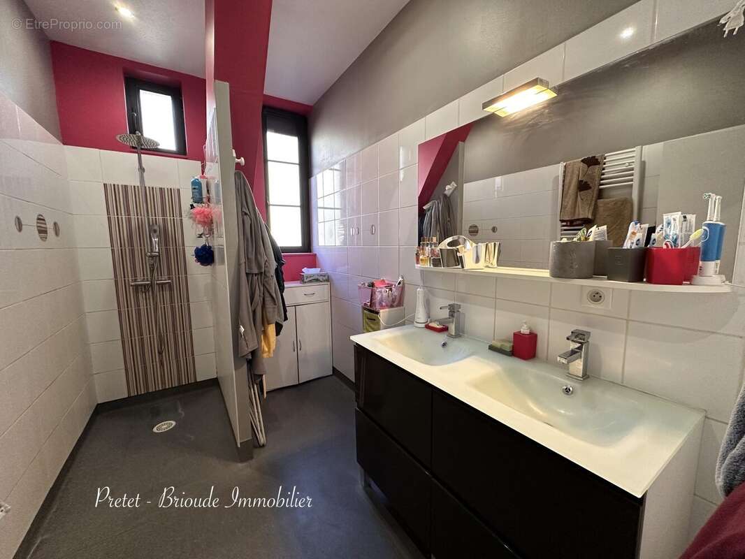 Appartement à MURAT